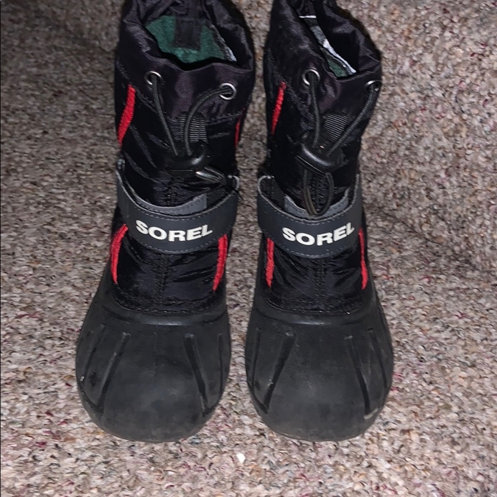 Toddler sorel winter boots SIZE 11